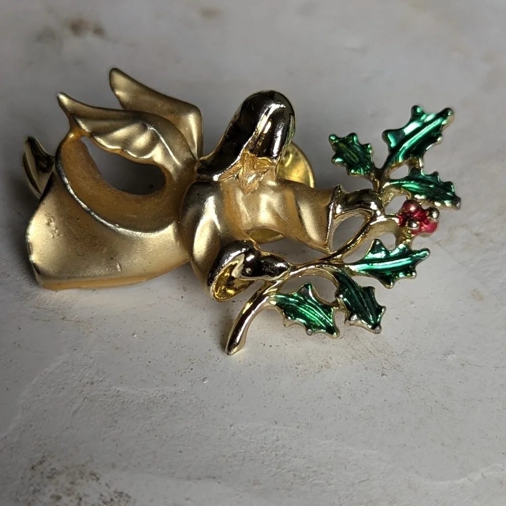 Gigi Giusti Angel brooch pin holly branch red berries, 2